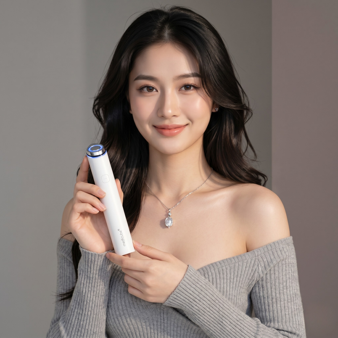 Medicube Age-R Booster Pro Mini: El Dispositivo Inteligente que Lleva la Clínica Coreana a tu Casa.